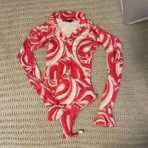 BOOHOO WAVY BODYSUIT